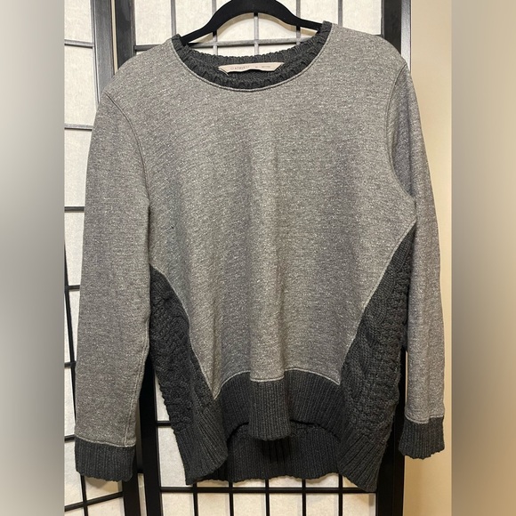 Athleta Sweaters - Athleta Two-Tone Gray Crewneck Knit Sweater